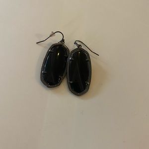 Kendra Scott Elle Drop Earrings in Black